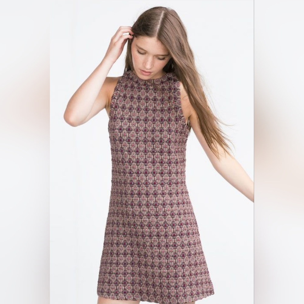 Zara Trafaluc Quilted Geometric Patterned A Line Mini Dress EUC